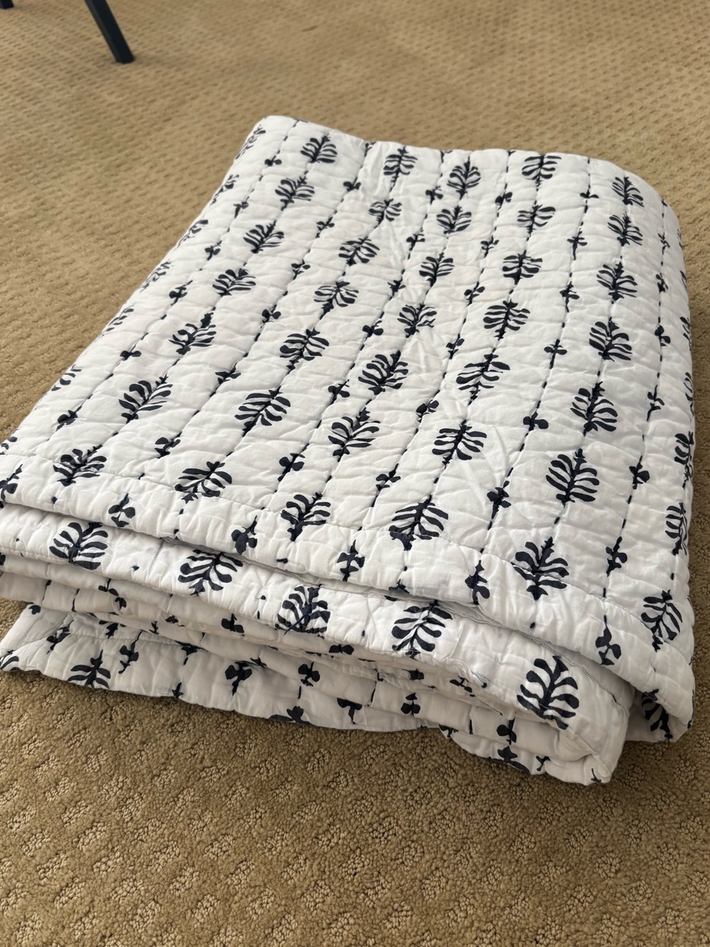 Serena & Lily Navy Cambria Quilt (Twin)